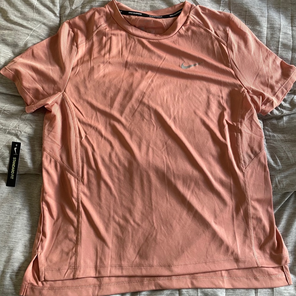 Nike Woman’s Running Top